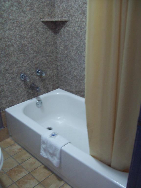 Americas Best Value Inn - Vicksburg Zewnętrze zdjęcie